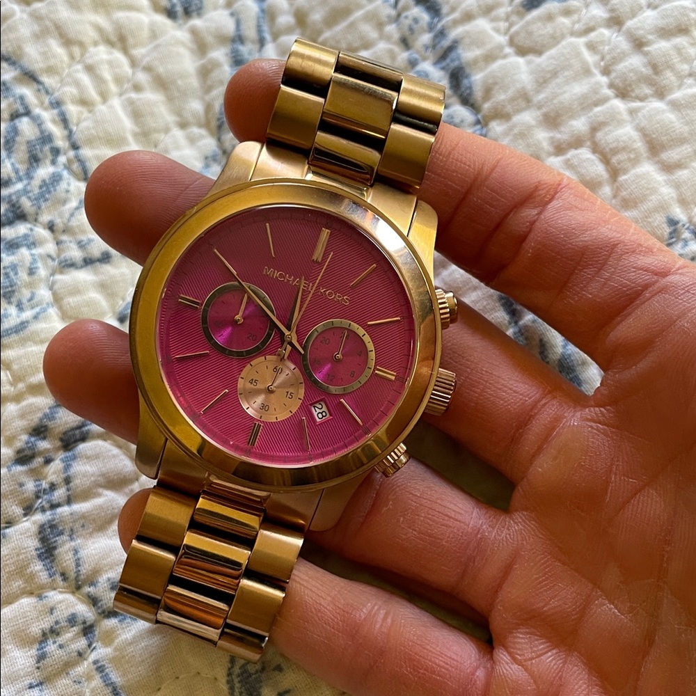 Michael Kors oversized rose gold watch